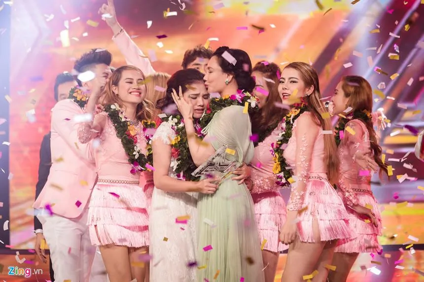 Minh Như (Myra Trần) chiến thắng Nhân tố bí ẩn 2016. Ảnh: Bá Ngọc/ Zing