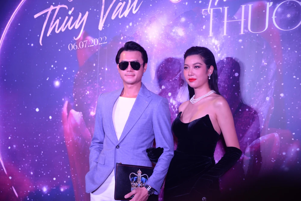 Diễn viên Anh Dũng: ' Thúy Vân hát hay trước giờ, đâu có gì lạ'