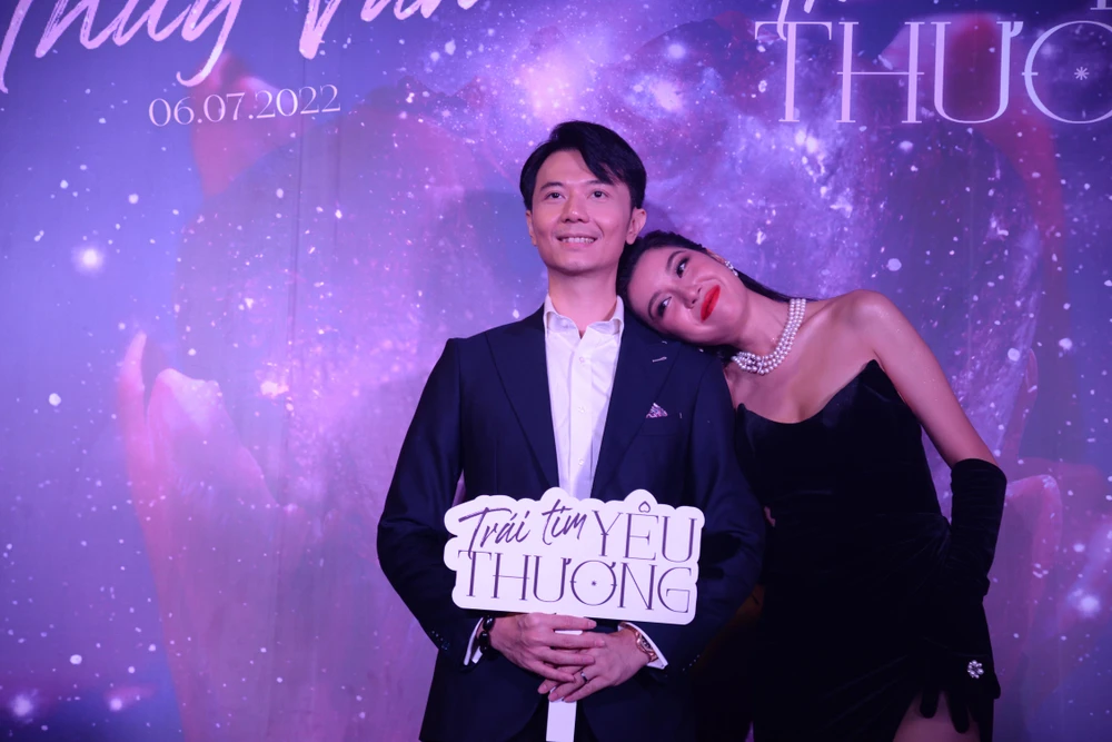 Thúy Vân khóc trong ngày ra mắt MV ‘Trái tim yêu thương’ ảnh 4