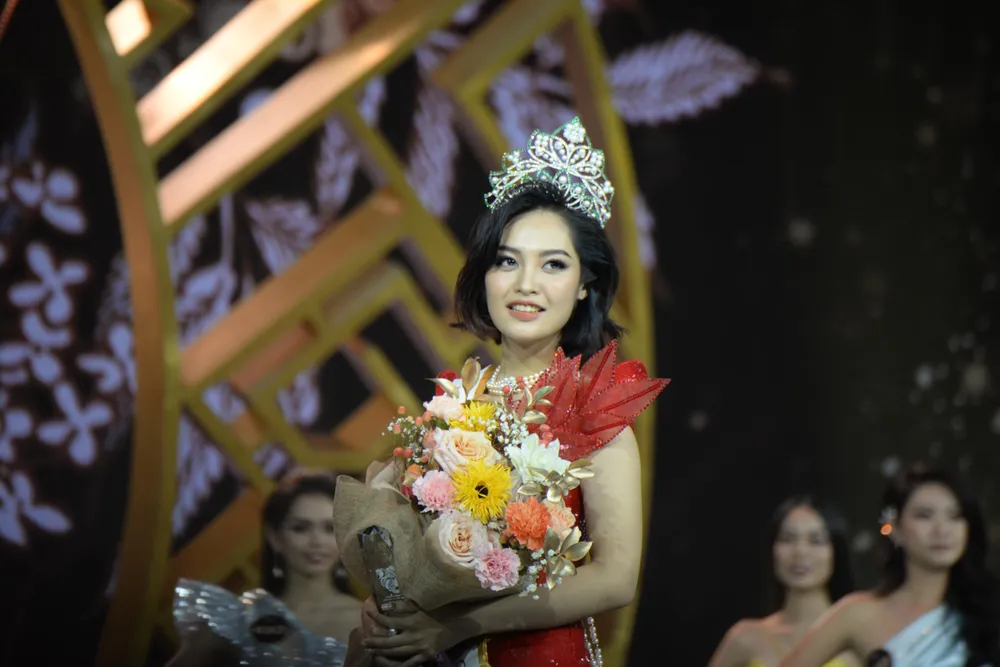 Nông Thúy Hằng sở hữu gương mặt sáng cùng kinh nghiệm dày dặn khi tham gia các cuộc thi nhan sắc