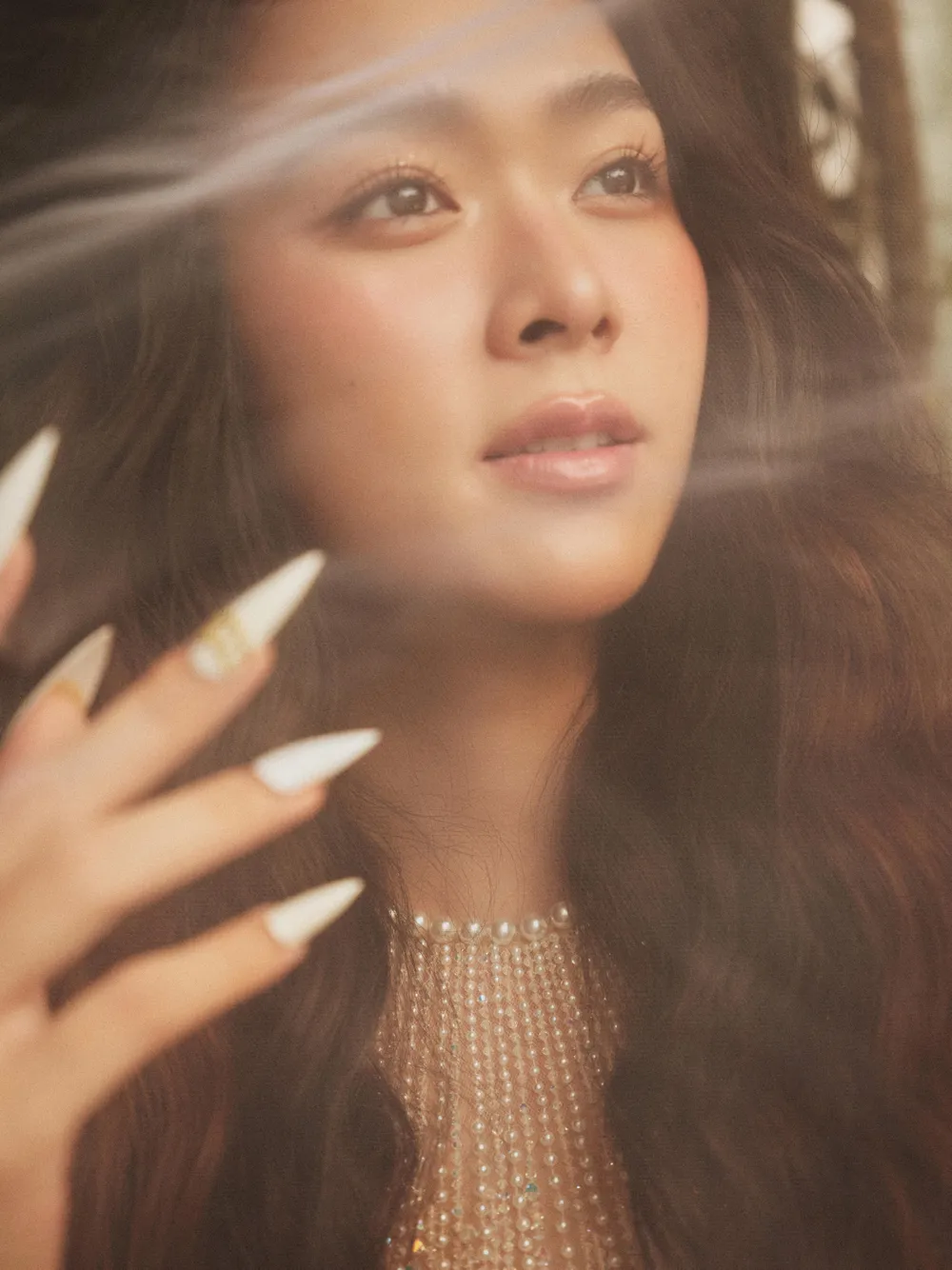 &quot;Việc đám cưới không quan trọng bằng việc mình sống với người đó như thế nào. Mình và người đó có chia sẻ thông cảm cho nhau trong lúc khó khăn được hay không, điều đó quan trọng hơn là một lễ cưới rình rang&quot;- Diệp Bảo Ngọc