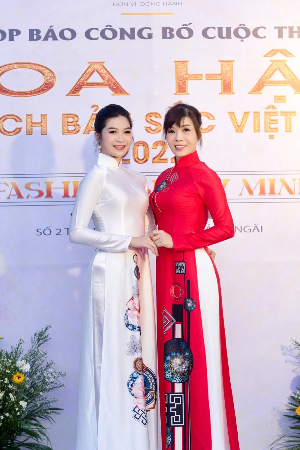 Người đẹp khoe sắc tại họp báo Hoa hậu Du lịch bản sắc Việt Nam 2022.