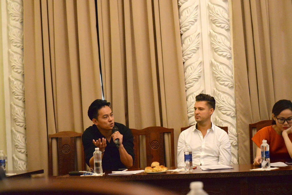 Nhạc trưởng Trần Nhật Minh Nhạc trưởng Trần Nhật Minh