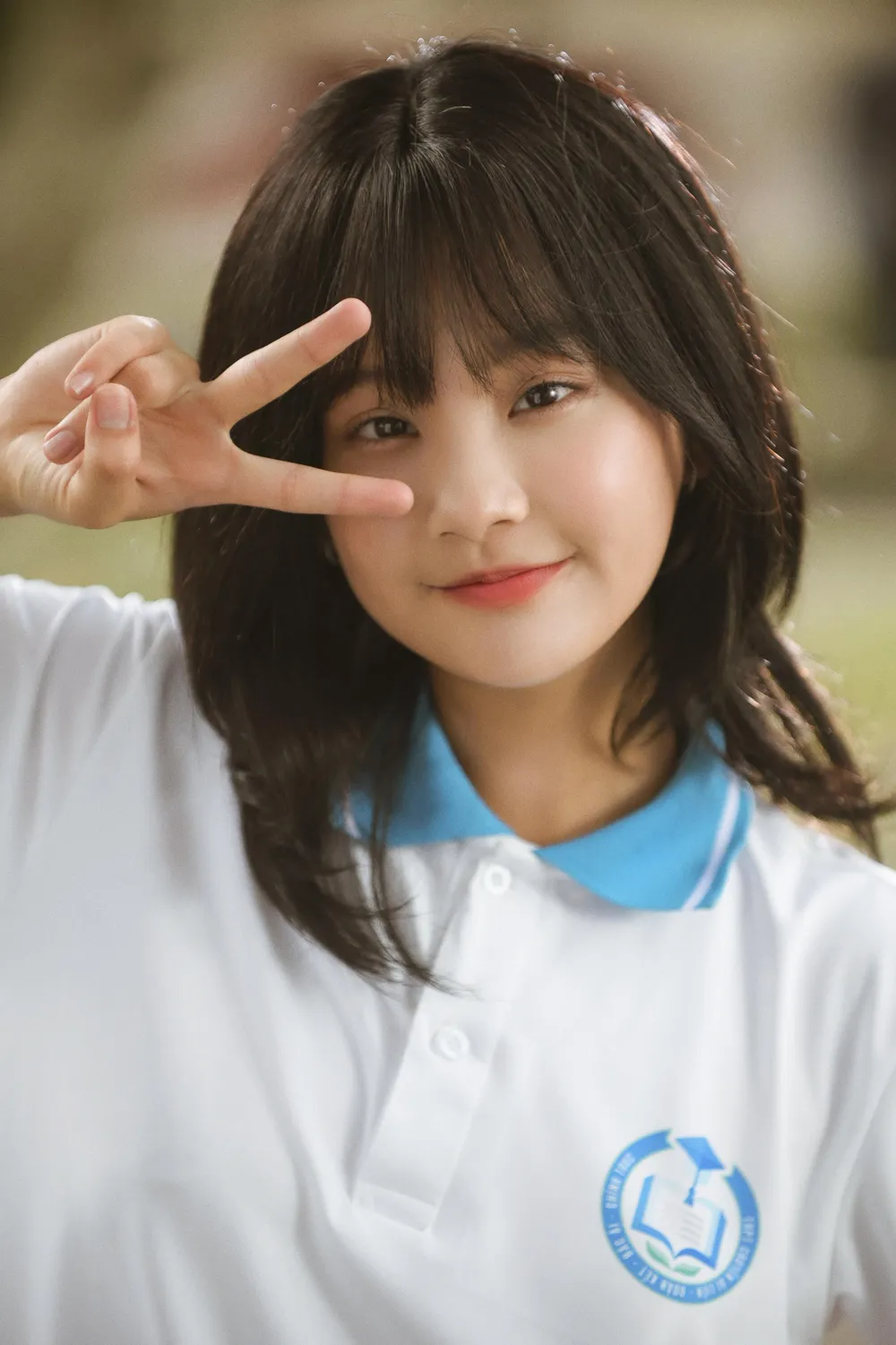 Cô gái trẻ người Tày Ceri (tên thật Thu Hà) xuất hiện trong sản phẩm âm nhạc mới của Quân AP thu hút nhiều sự quan tâm. Ảnh: TV Cô gái trẻ người Tày Ceri (tên thật Thu Hà) xuất hiện trong sản phẩm âm nhạc mới của Quân AP thu hút nhiều sự quan tâm. Ảnh: TV