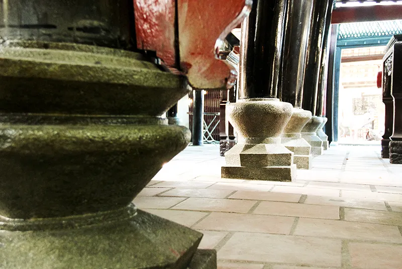 Chùm ảnh: Mối mọt tấn công ngôi đình trên 300 năm tuổi ảnh 14