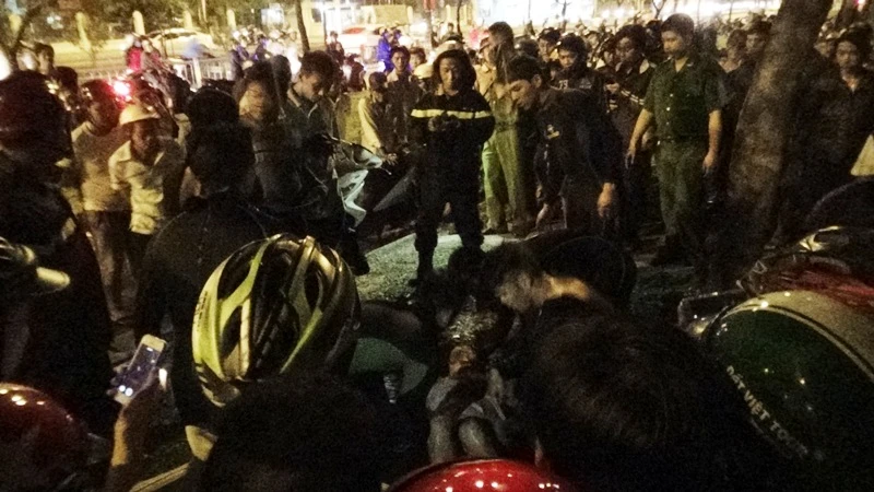 Thi thể hai ông cháu ôm nhau dưới kênh Tàu Hủ ảnh 1