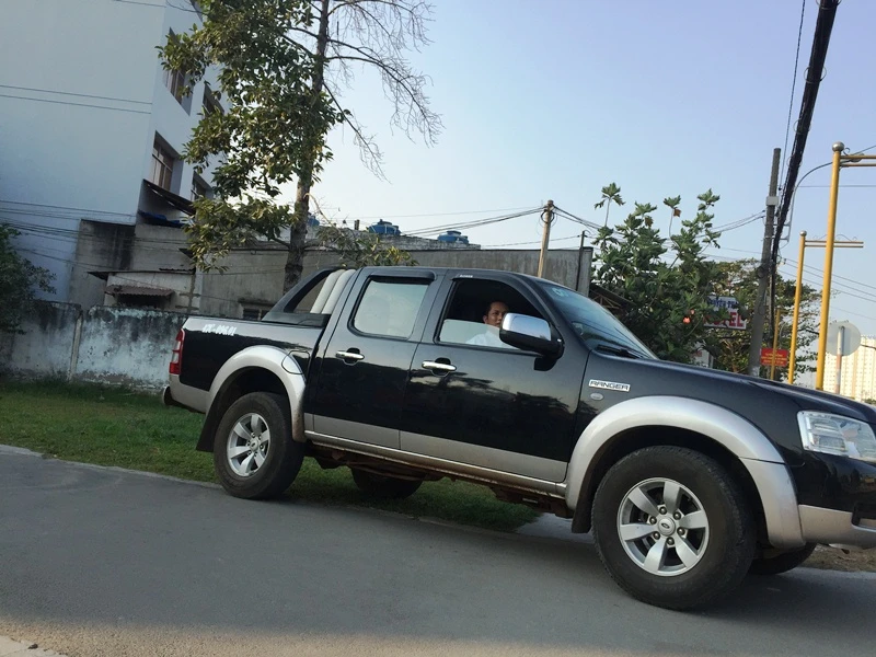 Trộm xịt hơi cay chống trả tài xế quyết liệt ảnh 1