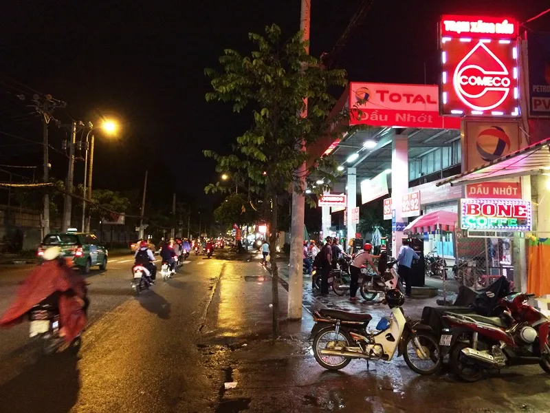 Hiện trường nơi cô gái bị cướp giật, ngã xuống đường, chết não