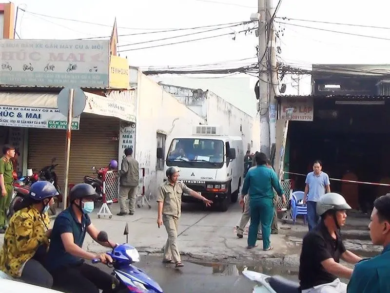 Hỗ trợ 80 triệu cho gia đình 4 nạn nhân chết cháy ảnh 1 Thi thể 4 người tử vong trong đám cháy nhà