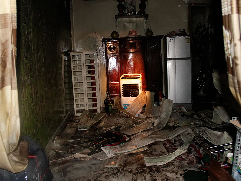 Cháy 6 căn nhà ở quận 8: Khả năng do chập điện ảnh 3