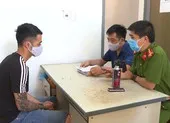 Công an tuần tra, tình cờ phát hiện bị can truy nã ảnh 1 Đắk Lắk: Bắt người bị truy nã mang nhiều hung khí nguy hiểm