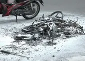 2 nghi can cướp giật thương vong vì tông xe vào dải phân cách ảnh 1 Cướp giật ở quận 3, bị truy đuổi đến quận 1 thì cháy xe