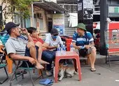 TP Dĩ An chỉ đạo xử lý ngay vụ bảo kê bến cóc ở ga Sóng Thần ảnh 3 Biến cây xăng thành bến cóc để thu tiền ở ga Sóng Thần