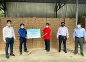1.000 túi thuốc cho F0 và hàng ngàn phần quà cho người khó khăn ở quận 12