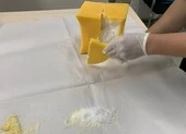 Thanh niên đuổi chém phụ nữ như phim ở Chợ Hiệp Thành ảnh 5 Đúc 5kg ma túy giữa khối sáp thơm để gửi sang Úc