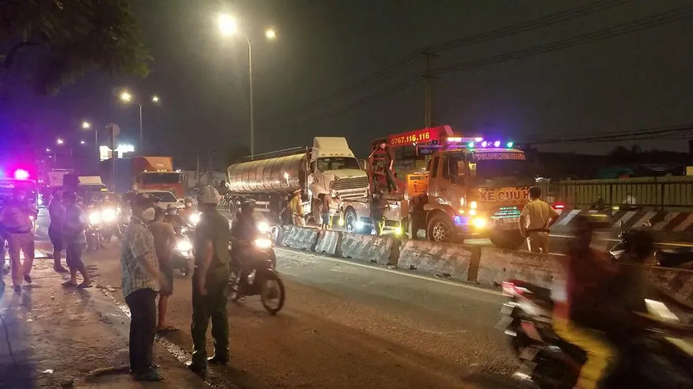 Đến tối cùng ngày, hiện trường mới được giải quyết. Ảnh: HT Đến tối cùng ngày, hiện trường mới được giải quyết. Ảnh: HT