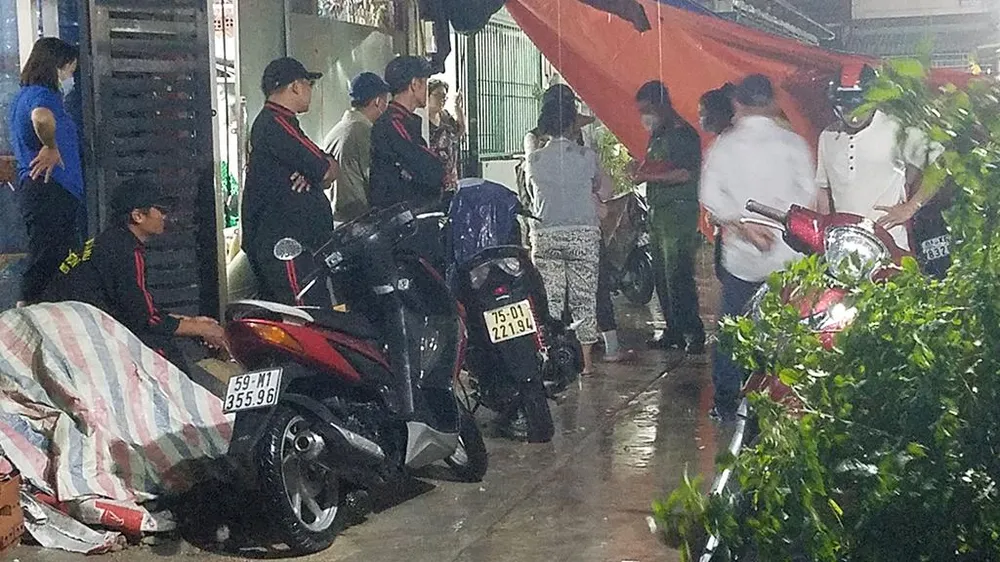 Theo người dân, nạn nhân quê Trà Vinh, lên TP.HCM làm thuê, ở trọ. Ảnh: HT Theo người dân, nạn nhân quê Trà Vinh, lên TP.HCM làm thuê, ở trọ. Ảnh: HT