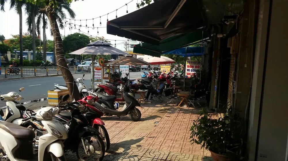 Khu vực xảy ra vụ việc trên đường Tây Thạnh, quận Tân Phú. Ảnh: HT Khu vực xảy ra vụ việc trên đường Tây Thạnh, quận Tân Phú. Ảnh: HT