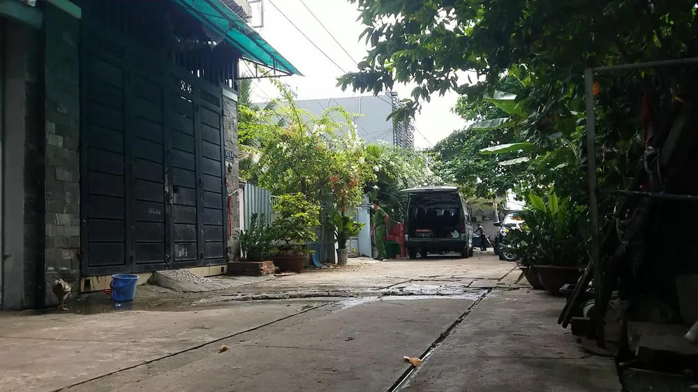 Thi thể nạn nhân được đưa về nhà xác để phục vụ điều tra. Ảnh: HT