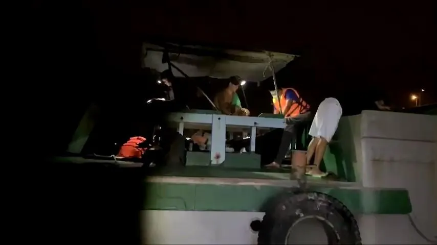 Hiện tang vật, phương tiện đang bị công an lập hồ sơ, xử lý. Ảnh: CA Hiện tang vật, phương tiện đang bị công an lập hồ sơ, xử lý. Ảnh: CA