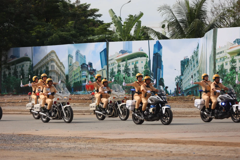 Bên cạnh đó, diễn tập cũng để kiểm tra khả năng ứng phó, xử lý tình huống, nâng cao khả năng phối hợp của các lực lượng công an, quân sự, ban ngành, đoàn thể và địa phương trong xử lý các tình huống về an ninh, trật tự.