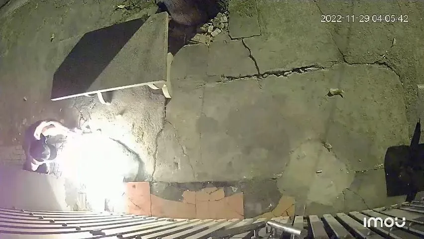 Người đàn ông tưới xăng đốt nhà hàng xóm ở Tân Phú tuoi-xang-dot-nha-hang-xom-o-tan-phu