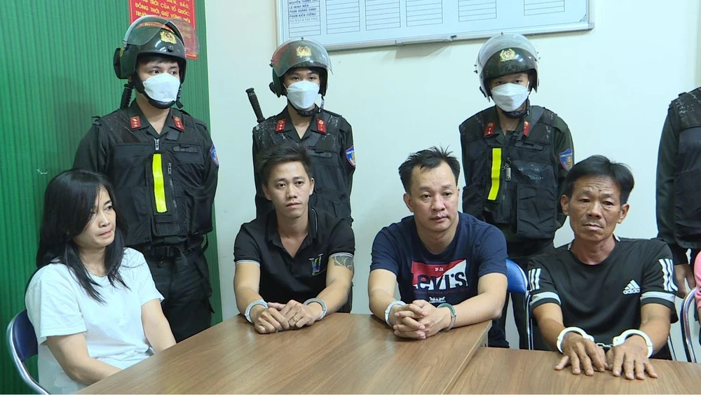 giang-ho-ca-do-mua-world-cup-2022-co-ca-sung