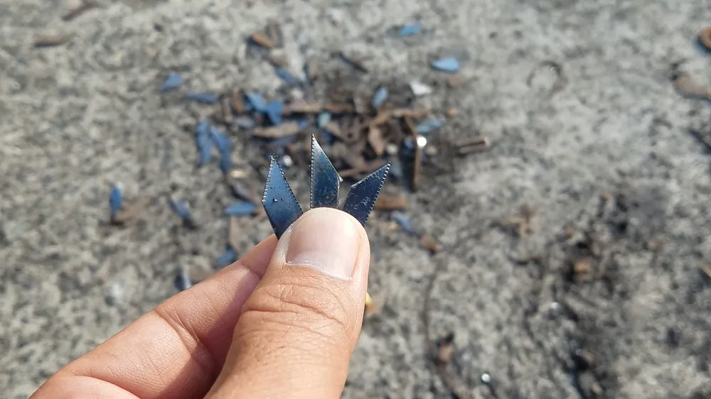 Đã nhiều năm gần đây, tình trạng đinh hình thoi xuất hiện trên Quốc lộ xuất hiện khá nhiều, nhất là thời điểm Lễ, Tết... người tham gia giao thông đông. Đã nhiều năm gần đây, tình trạng đinh hình thoi xuất hiện trên Quốc lộ xuất hiện khá nhiều, nhất là thời điểm Lễ, Tết... người tham gia giao thông đông.