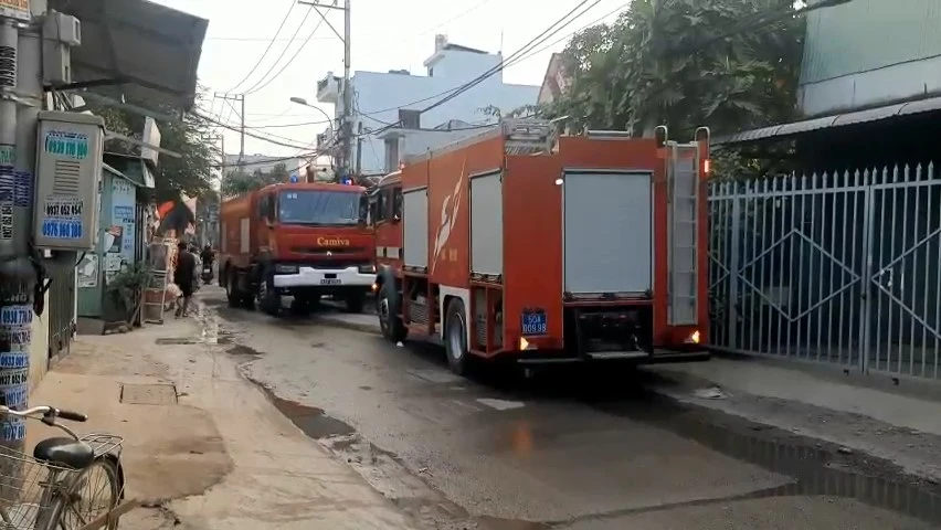 cháy bãi lốp xe phường thạnh xuân