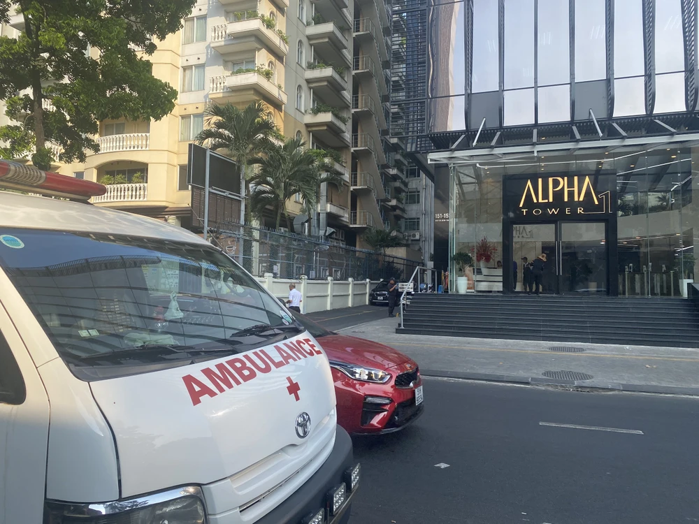 Thi thể nạn nhân sau đó được đưa về nhà xác để phục vụ điều tra. Ảnh: HT