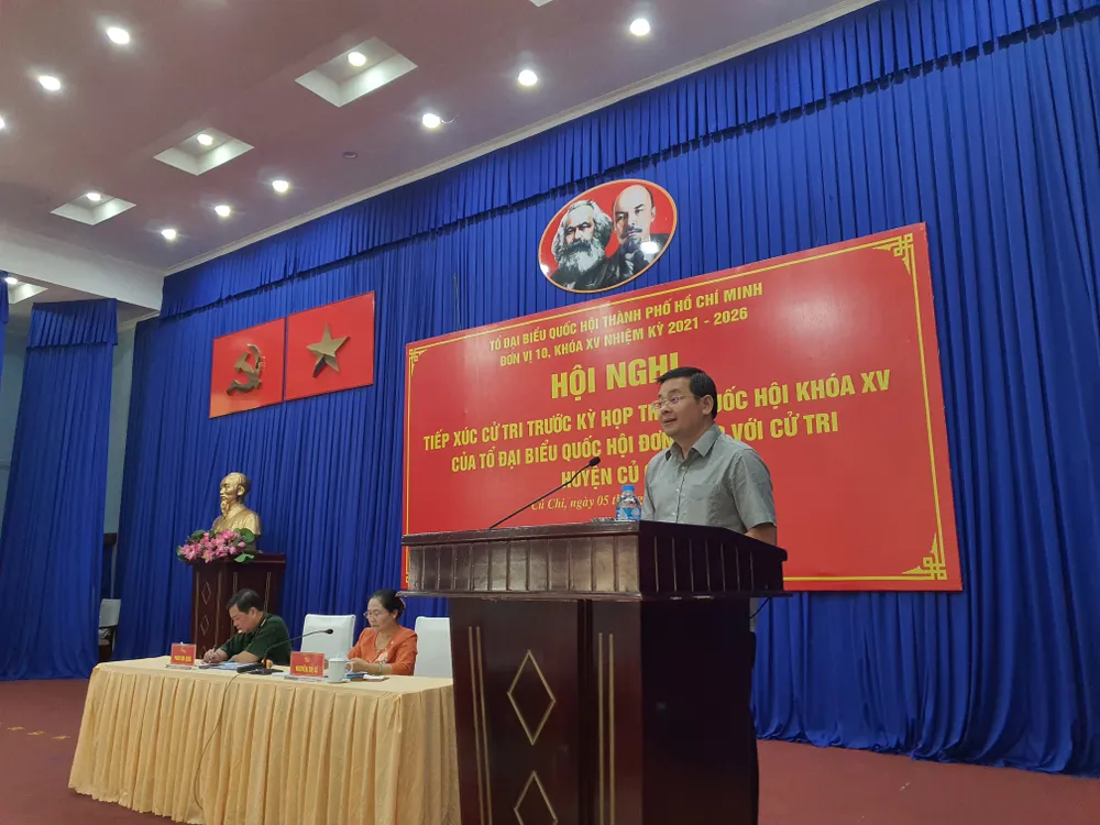 Ông Nguyễn Toàn Thắng, Giám đốc Sở TN-MT TP.HCM cho biết sẽ tiếp nhận phản ánh của một người dân Củ Chi và giải quyết rốt ráo. Ảnh: NT