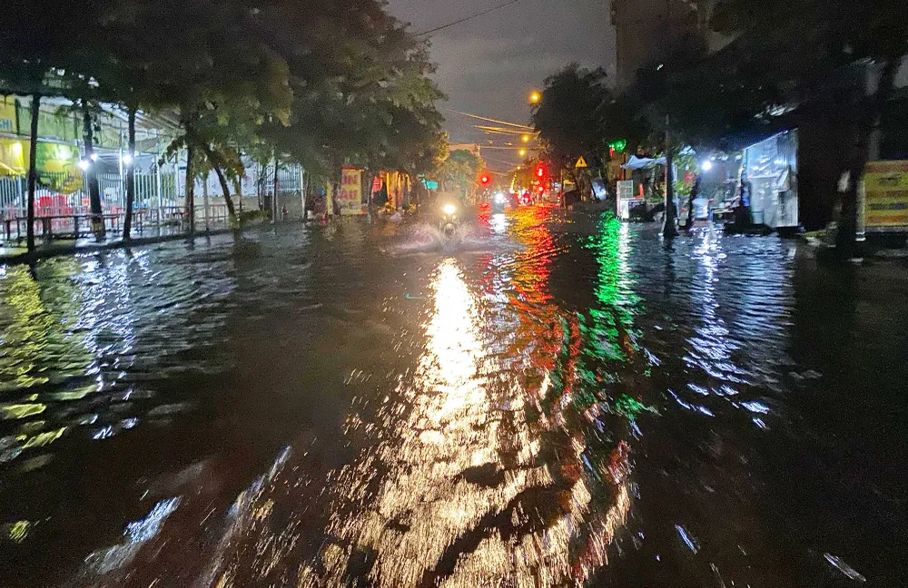 Một số tuyến đường biển nước mênh mông. Ảnh: HT