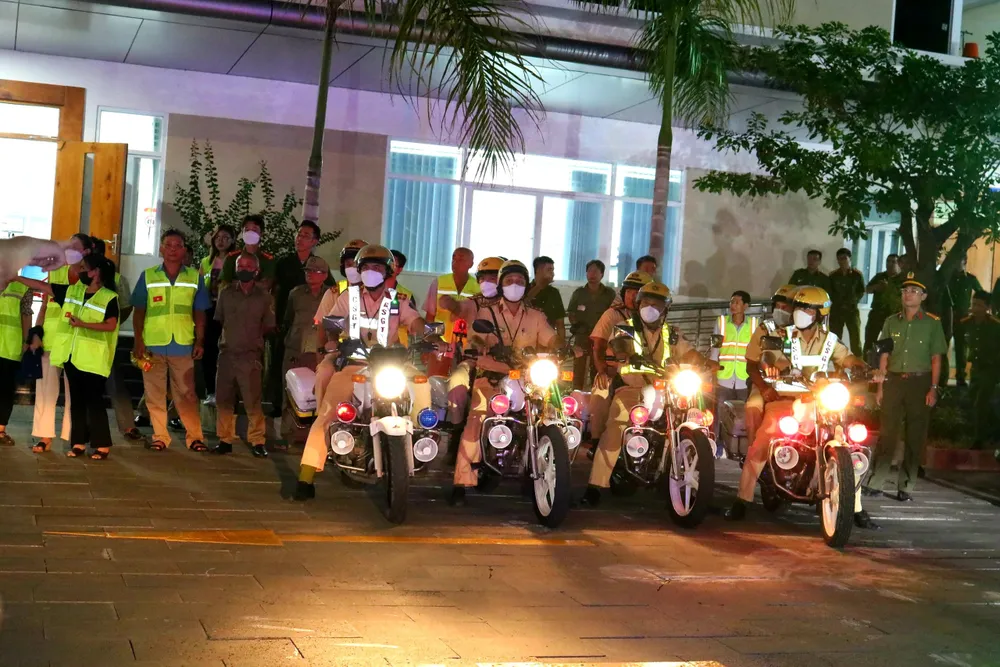 Buổi lễ có sự tham dự của nhiều đơn vị nghiệp vụ liên quan. Ảnh: CA