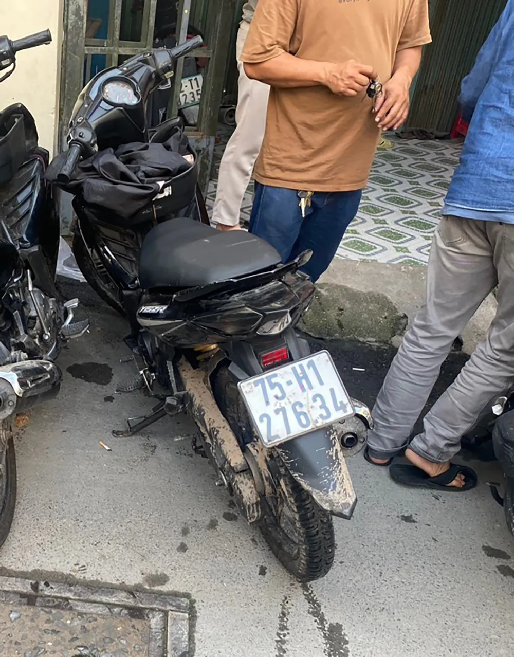 Chiếc xe mà đối tượng sử dụng để gây án. Ảnh: CA Chiếc xe mà đối tượng sử dụng để gây án. Ảnh: CA