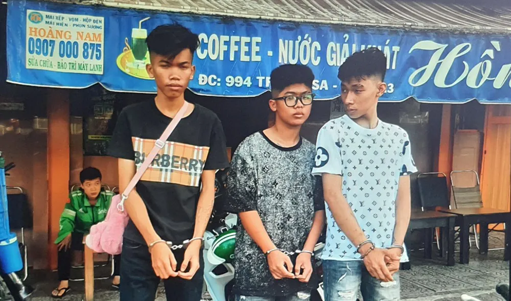 Công an nhanh chóng xác định, bắt nhóm gây án. Ảnh: CA