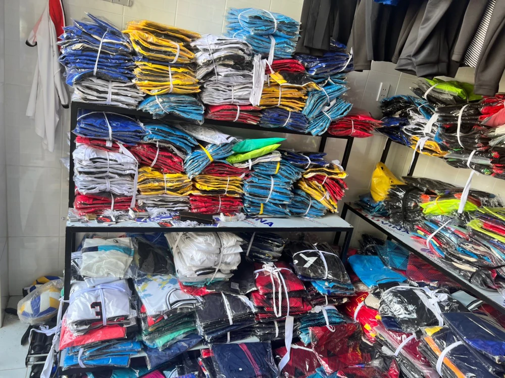 Số tang vật bị thu giữ ước tính khoảng một tỉ đồng. Ảnh: CA