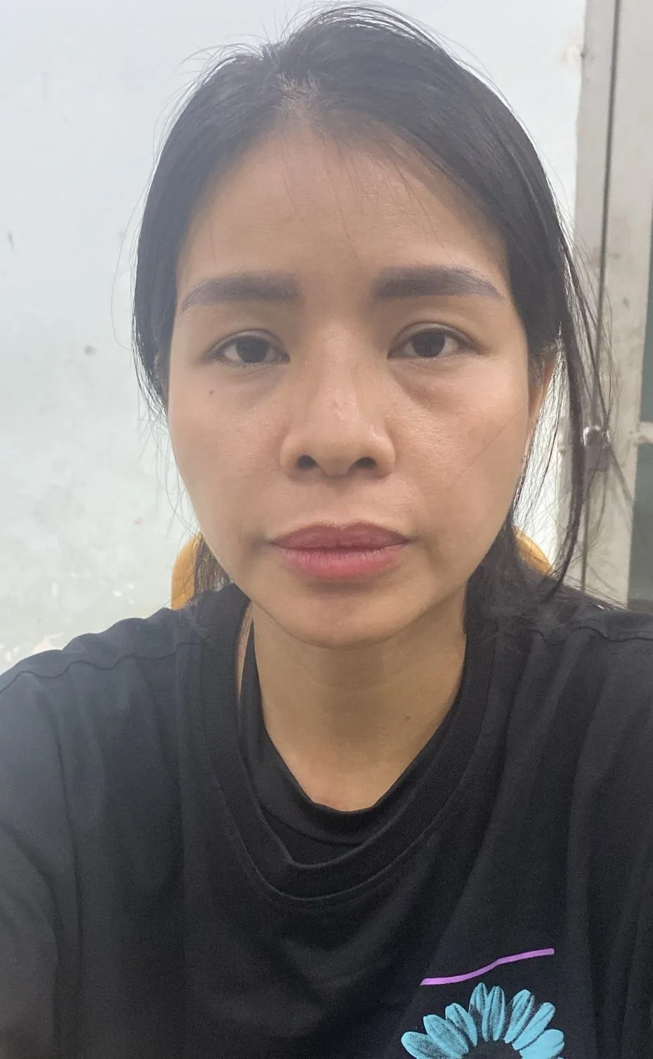 Công an đã bắt khẩn cấp với bà Trang về hành vi hành hạ người khác. Ảnh: CA