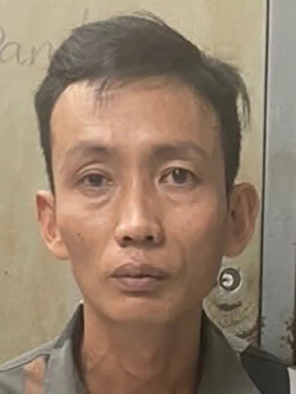 Tại cơ quan điều tra, Phúc đã thừa nhận hành vi trộm tài sản của nghệ sĩ Trọng Hiếu. Ảnh: CA