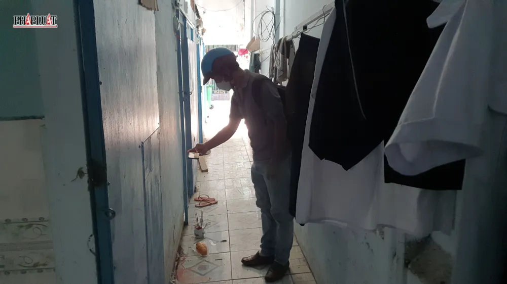 Vụ việc xảy ra tại nhà trọ trong hẻm đường An Dương Vương, quận 8. Ảnh: NT