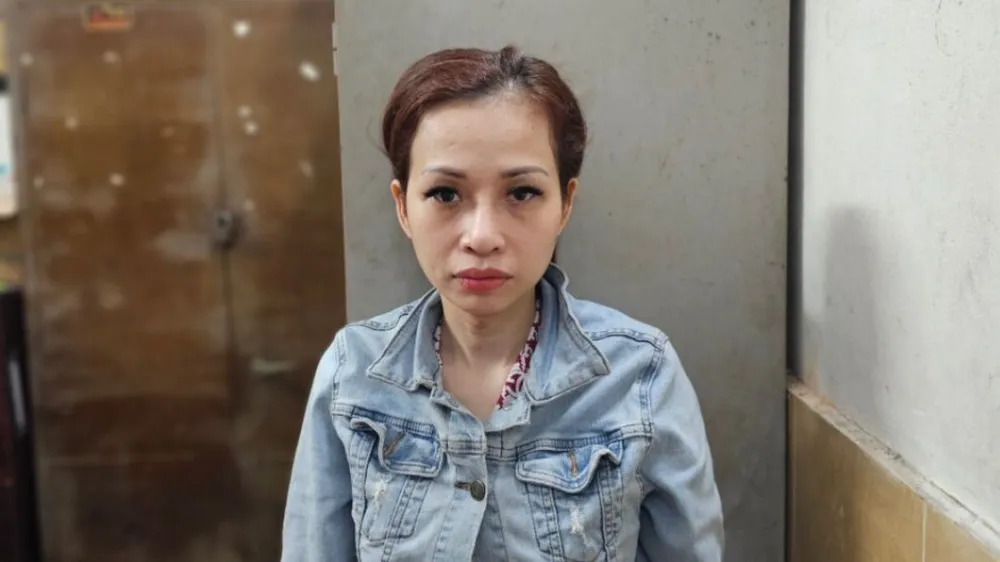 Chủ tiệm massage ở quận 1 cho nhân viên ‘tới bến’ với khách để tăng doanh thu