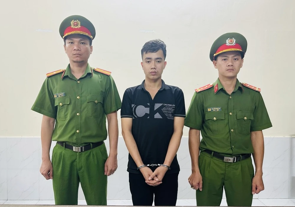 Khoa hiện đã bị khởi tố, bắt giam. Ảnh: CA Toàn bộ hành trình gây án của kẻ sát hại, phi tang thi thể cô gái ở Thủ Đức