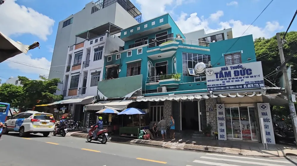Vụ cháy không gây thiệt hại về người nhưng khiến nhiều đồ đạc, tài sản hư hại. Ảnh: HT Người dân xông vào đám cháy nhà cứu kịp cụ bà 79 tuổi ở Tân Phú