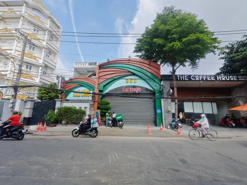 Khu vực xảy ra vụ việc ở quận Gò Vấp. Ảnh: HT 2 công nhân đang khoan đục bê tông nghi bị điện giật chết ở Gò Vấp