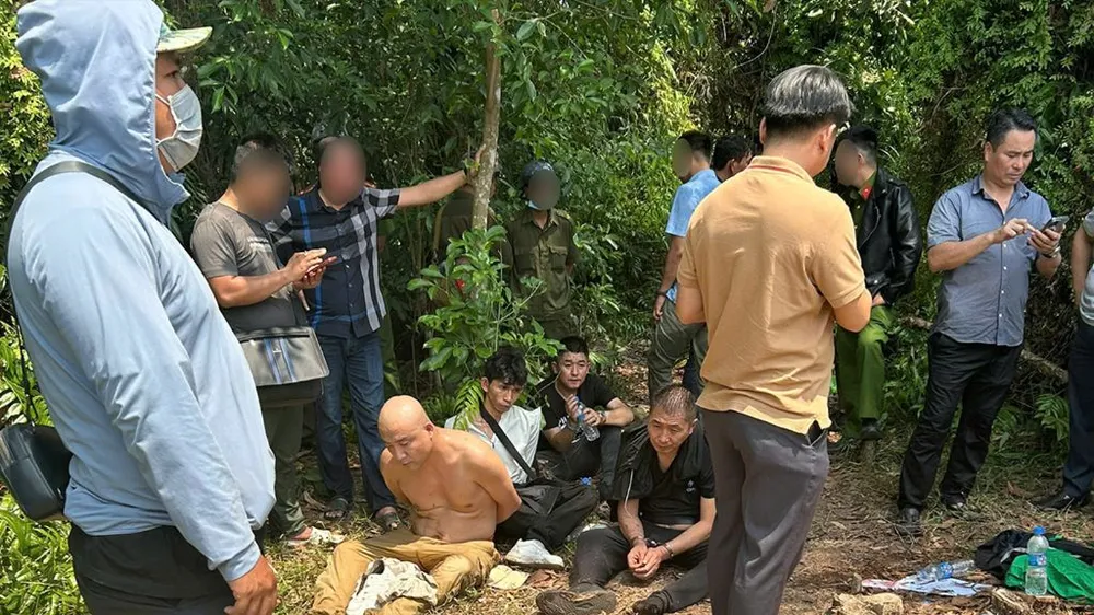 hanh-trinh-truy-bat-nhom-nguoi-trung-quoc-bat-coc-doi-tien-chuoc-10-ti-dong (2).jpg