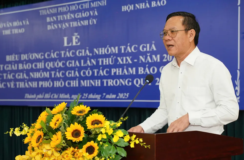 Ông Nguyễn Ngọc Hồi phát biểu tại buổi lễ. Ảnh: TV