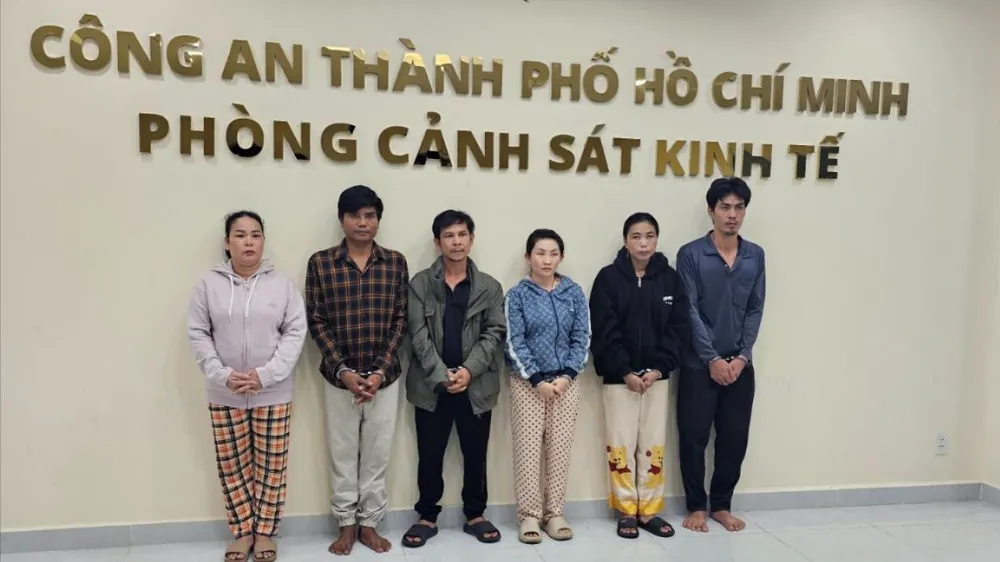 Công an TP.HCM bắt Đoàn Văn Bằng, người cầm đầu đường dây sản xuất hàng giả
