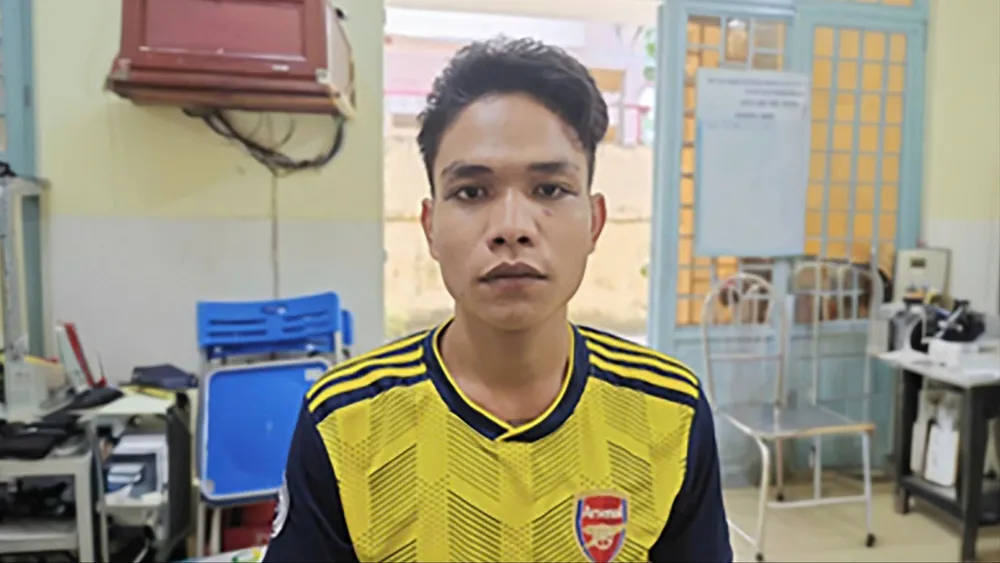 Lý Minh – bị can trong vụ giết người, gây rối trật tự công cộng ra đầu thú