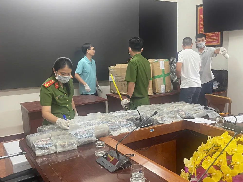 triet-pha-duong-day-ma-tuy-xuyen-quoc-gia-giao-dich-1-500-ti-dong (19).jpg