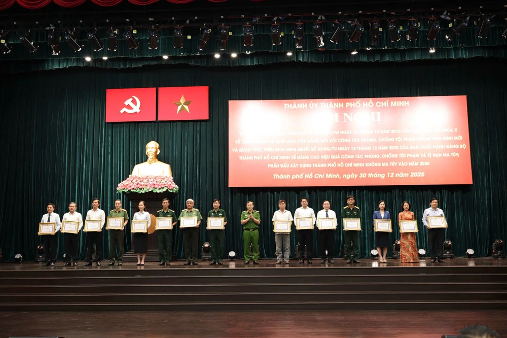 thuong-tuong-nguyen-van-long-tp-hcm-dang-la-thoi-diem-an-toan-binh-yen-nhat-trong-hon-10-nam-qua (1).jpg