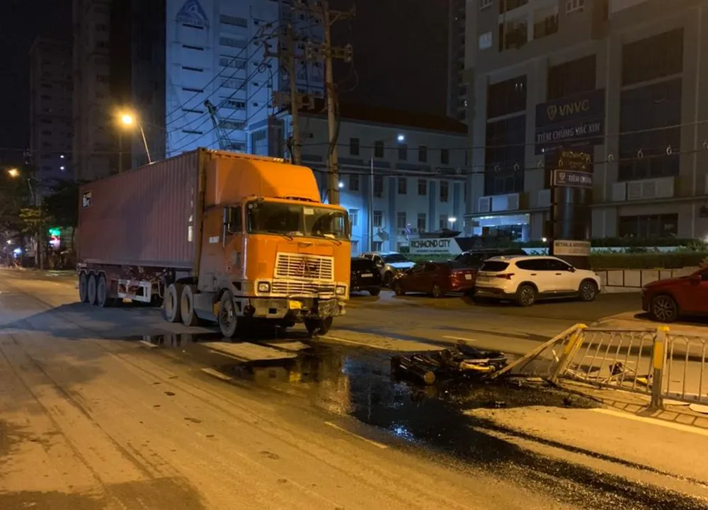 Hiện trường vụ tai nạn. Ảnh: ĐC Hiện trường vụ tai nạn. Ảnh: ĐC